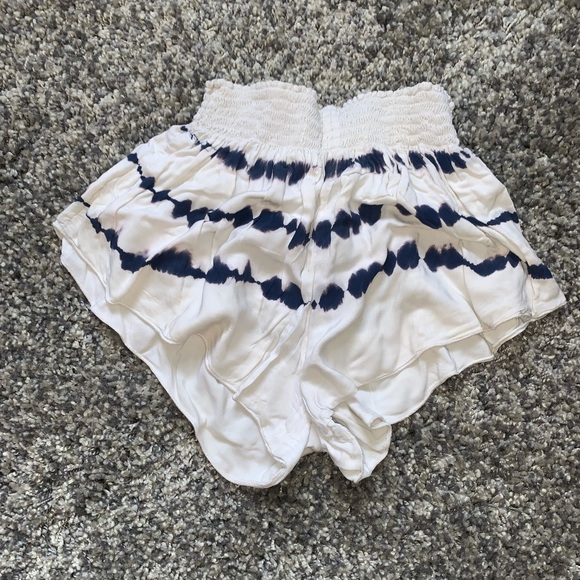 Blue Life Beach Bunny Short in Boho Batik - Picture 2 of 2